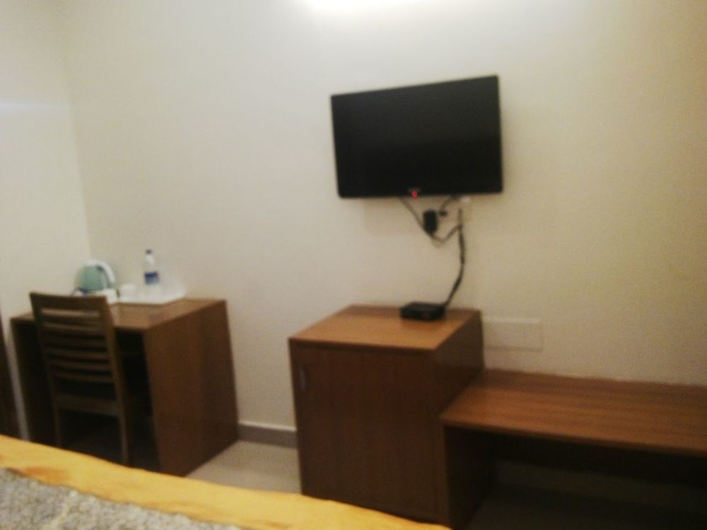 נוידה Red Carpet Hotels מראה חיצוני תמונה